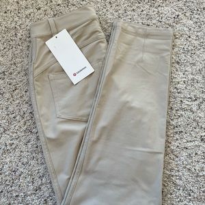 Lululemon City Sleek 5 pocket 7/8 pant